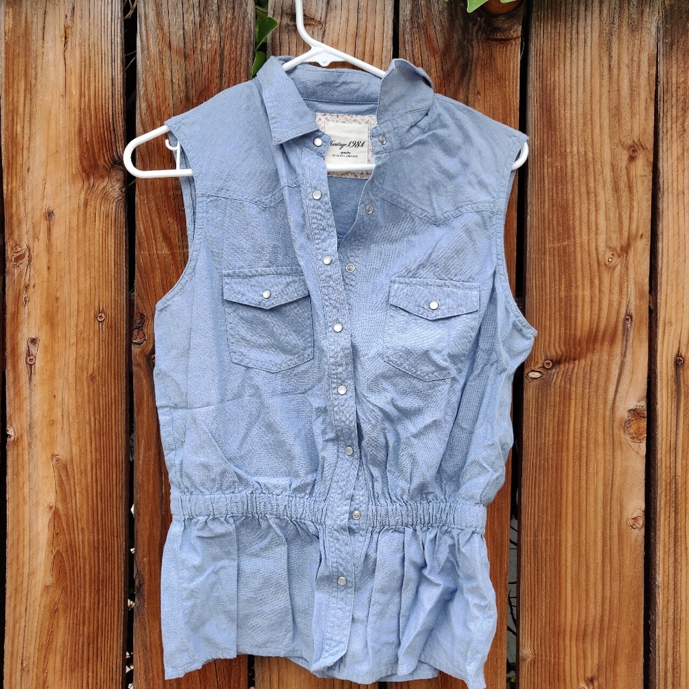 Jean Vest
